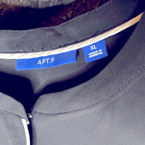 Apt. 9 Black office, corporate, work blouse - Picture 5 of 6